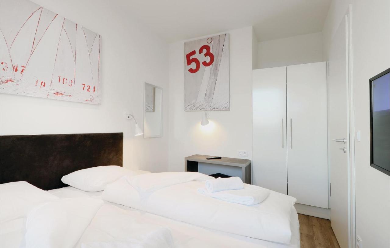 Cozy Apartment In Luebeck Travemuende With Sauna Екстериор снимка